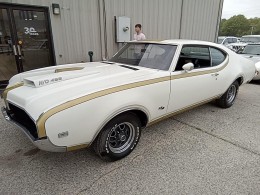 BUY 0LDSMOBLIE 442 HURST 1969, E-AUCTION AUTOS